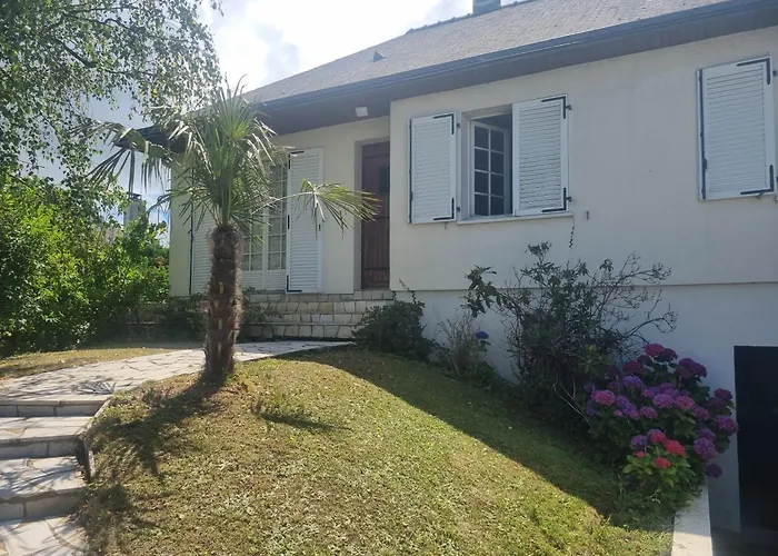 Avec Lit Double Cholet